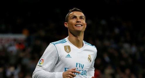 رونالدو عقب التتويج بمونديال الأندية: سنخوض الكلاسيكو بكل ثقة وأبحث عن المزيد